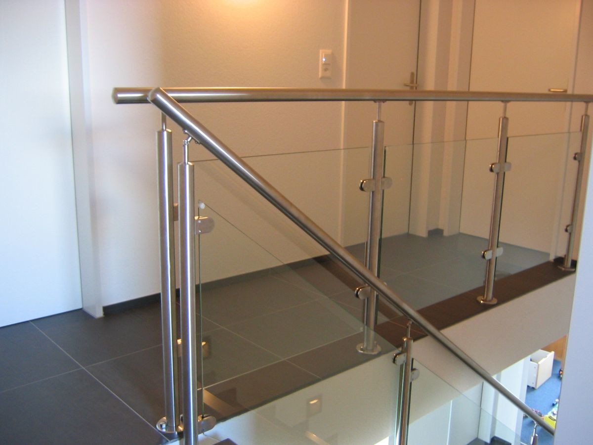 Balkon Paslanmaz Çelik Korkuluk Korkulukları 900mm - 1200mm Yükseklik Ayna / Saten Yüzey